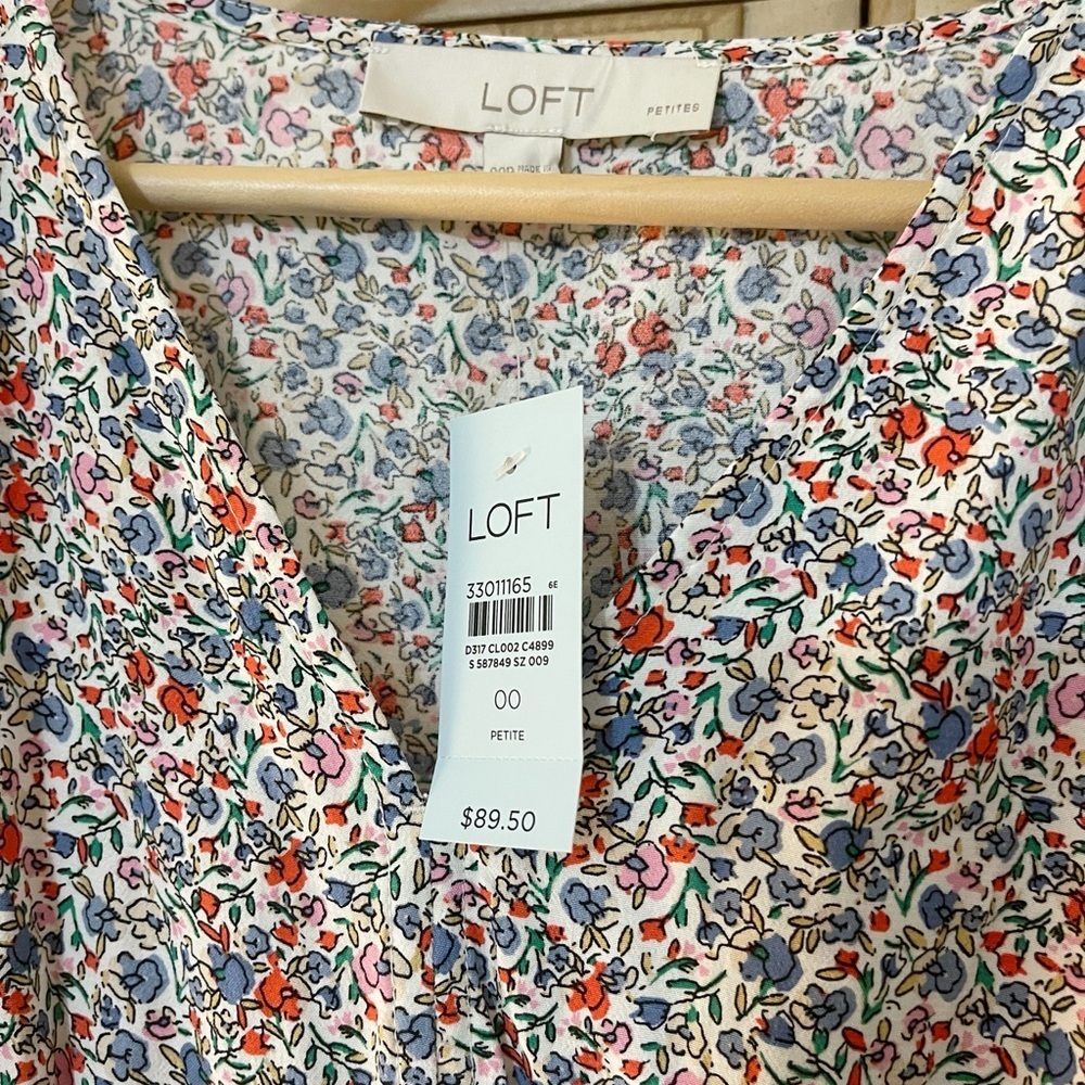 LOFT Petite Floral Smocked Waist Dress – Size 00P (NWT) - Picture 2 of 6